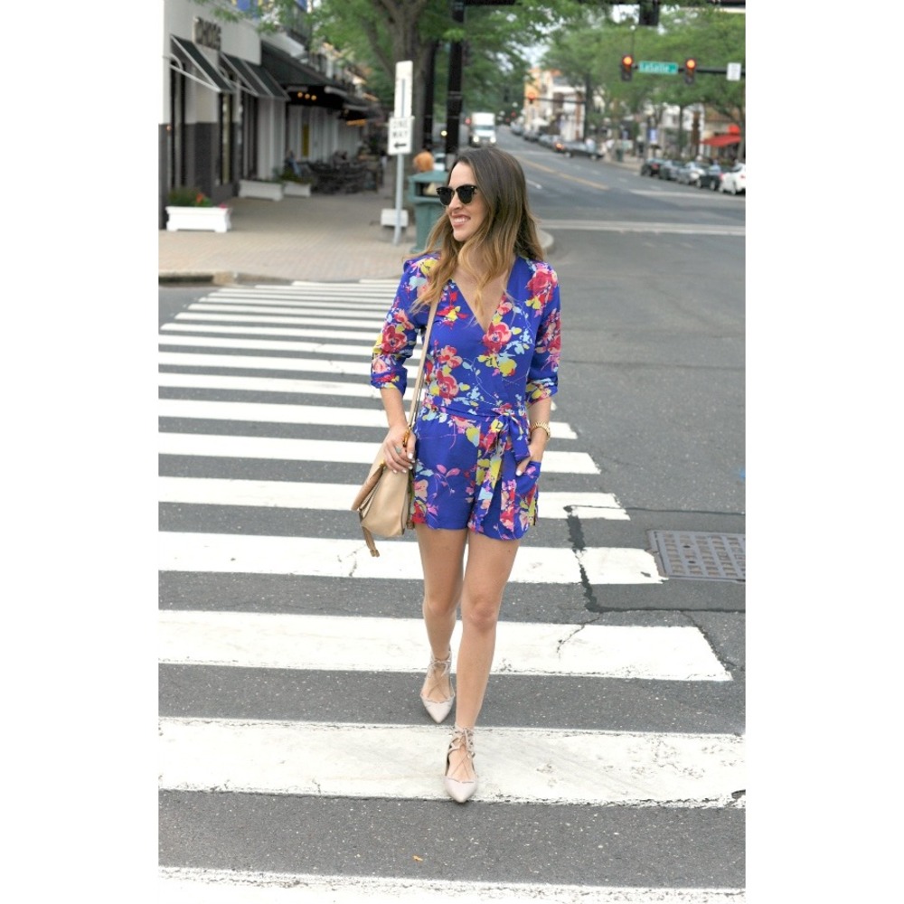 Yumi Kim Romper Womens Size S Blue Floral Silk Wrap Tie Waist Boho Chic